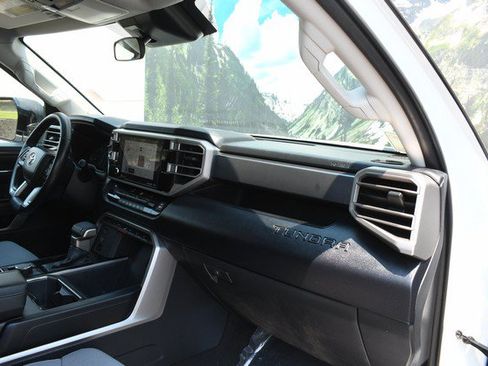 Used 2023 Toyota Tundra SR5 w/ SR5 Convenience Package AWD/4WD image 24