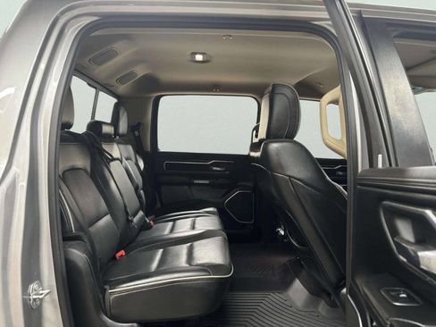 Used 2019 RAM 1500 Laramie image 19