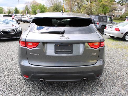 Used 2018 Jaguar F-PACE Premium AWD/4WD image 8