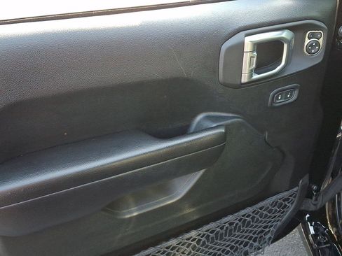 Used 2021 Jeep Wrangler Unlimited Sport AWD/4WD image 12