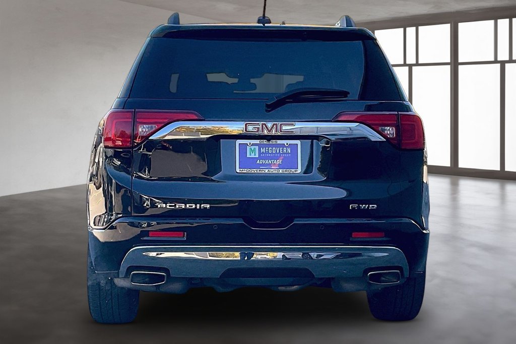Used 2019 GMC Acadia Denali w/ Technology Package AWD/4WD image 6