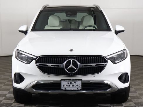 Used 2023 Mercedes-Benz GLC 300 4MATIC image 12