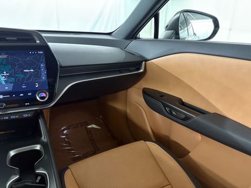 Used 2024 Lexus RZ 300e Premium FWD image 30