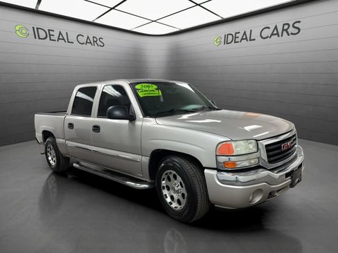 Used 2005 GMC Sierra 1500 SLE w/ Light Duty Power Package RWD image 3