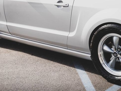 Used 2005 Ford Mustang GT image 18