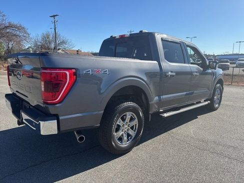 Used 2022 Ford F150 XLT w/ Equipment Group 302A High image 3