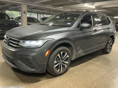 Used 2022 Volkswagen Tiguan S FWD image 4
