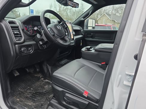New 2026 RAM 5500 Tradesman image 3