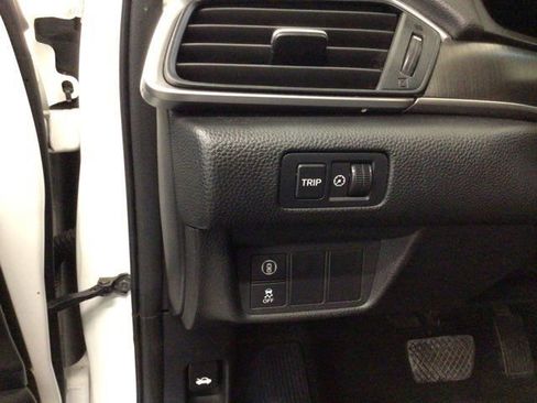 Used 2020 Honda Accord LX image 18
