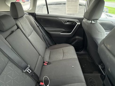 Used 2020 Toyota RAV4 XLE w/ Convenience Package AWD/4WD image 13