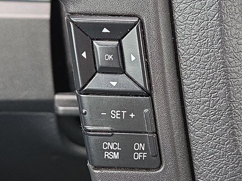 Used 2012 Ford F150 XLT w/ XLT Convenience Pkg image 21