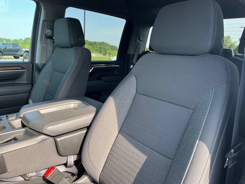 Used 2025 Chevrolet Silverado 2500 LT w/ Convenience Package AWD/4WD image 13
