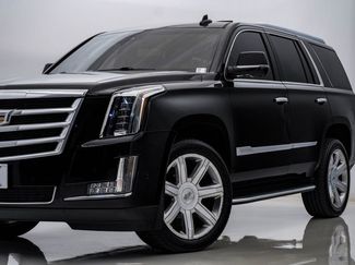Used 2019 Cadillac Escalade Luxury AWD/4WD video 2
