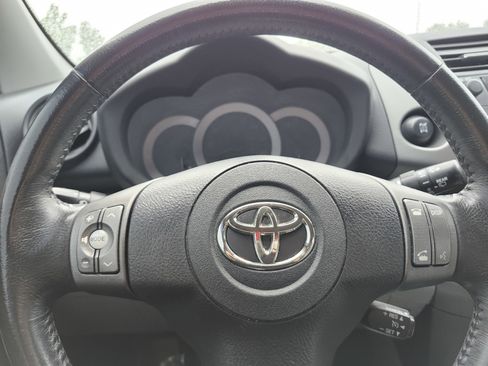 Used 2011 Toyota RAV4 Limited w/ Limited Extra Value Pkg AWD/4WD image 27