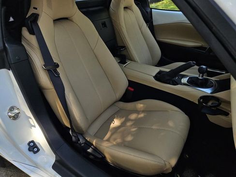 New 2025 MAZDA MX-5 Miata RF Grand Touring image 10