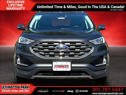 Used 2019 Ford Edge Titanium AWD/4WD image 2