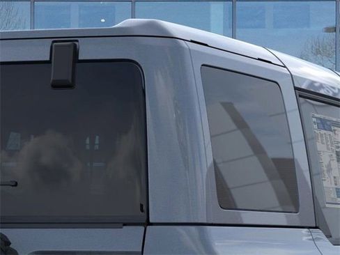 New 2025 Ford Bronco Badlands image 25