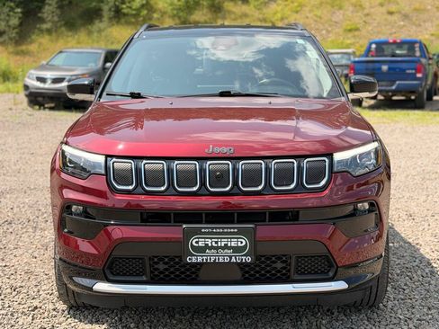 Used 2022 Jeep Compass Limited w/ Elite Group AWD/4WD image 2