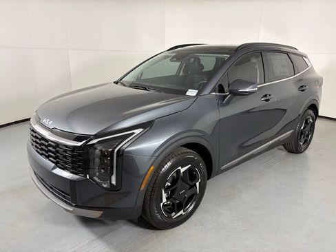 New 2026 Kia Sportage EX AWD/4WD image 4