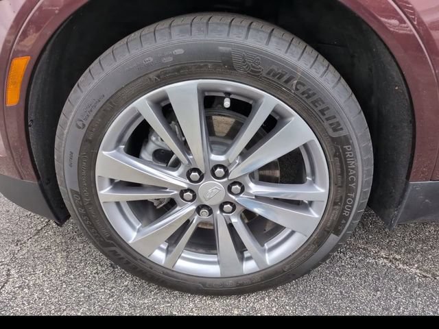 Certified 2023 Cadillac XT5 Premium Luxury w/ Technology Package FWD image 10