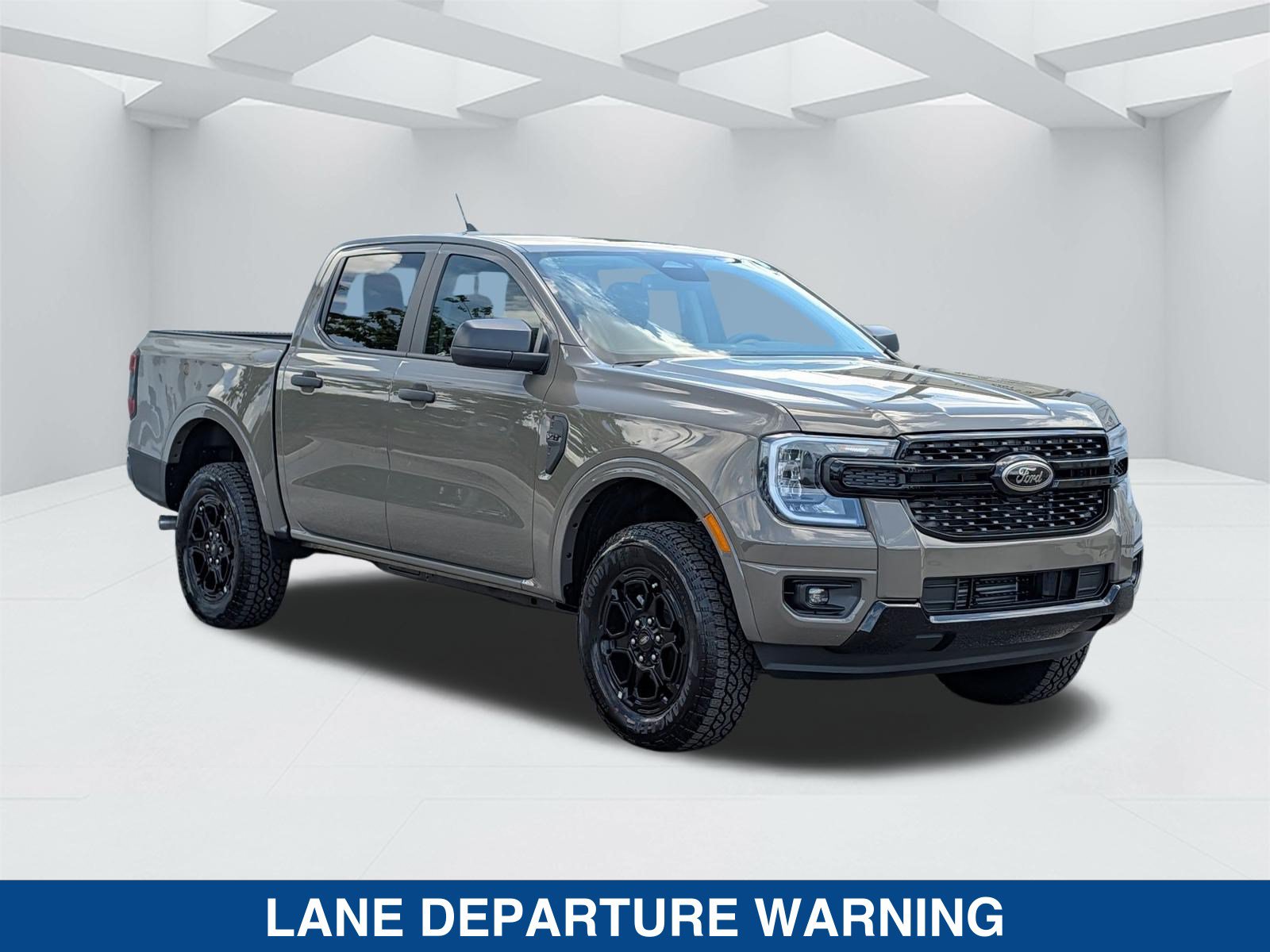 New 2026 Ford Ranger XLT w/ Equipment Group 301A High RWD image 3