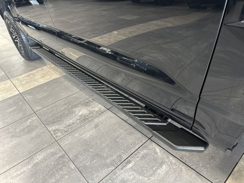 Used 2023 Ford F150 XLT w/ Equipment Group 302A High image 8