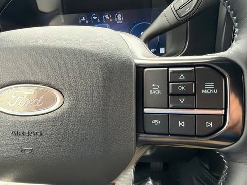 New 2026 Ford F350 Platinum w/ FX4 Off-Road Package AWD/4WD image 25