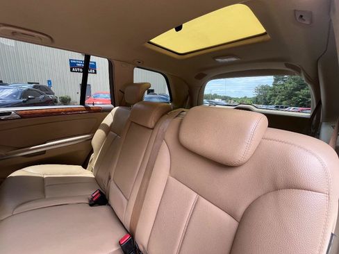 Used 2009 Mercedes-Benz GL 450 4MATIC image 19