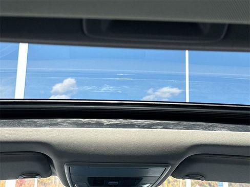 New 2025 Honda Accord SE image 16