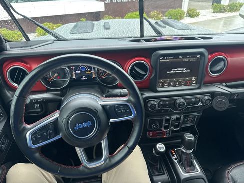Used 2023 Jeep Gladiator Rubicon w/ LED Lighting Group image 7