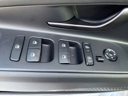 New 2026 Hyundai Elantra Sport FWD image 6