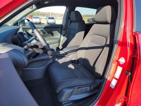 New 2026 Honda HR-V Sport image 2