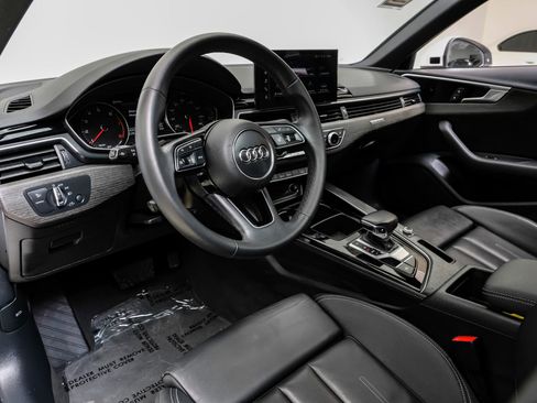 Used 2023 Audi A4 2.0T Premium w/ Convenience Package image 3