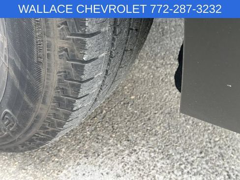Used 2021 Ford Explorer XLT RWD image 13