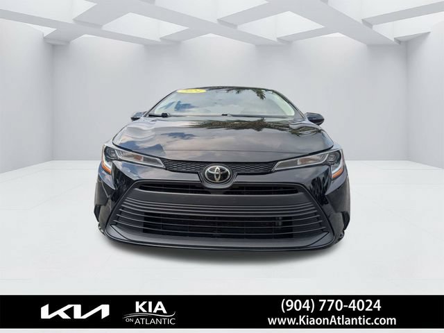 Used 2024 Toyota Corolla LE FWD image 8