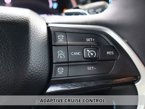 Used 2022 Jeep Grand Cherokee Trailhawk w/ Advanced Protech Group II AWD/4WD image 5
