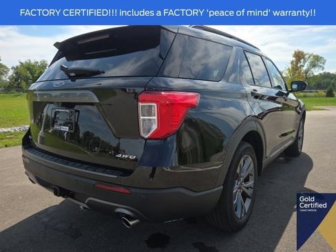 Used 2023 Ford Explorer XLT w/ Equipment Group 202A AWD/4WD image 9
