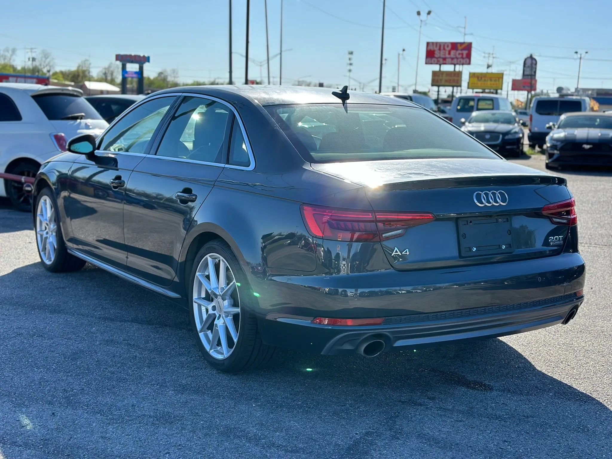 Used 2017 Audi A4 2.0T Premium Plus w/ Premium Plus Package AWD/4WD image 8