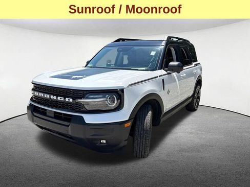 Certified 2025 Ford Bronco Sport Outer Banks w/ Outer Banks Tech Package+ AWD/4WD image 6