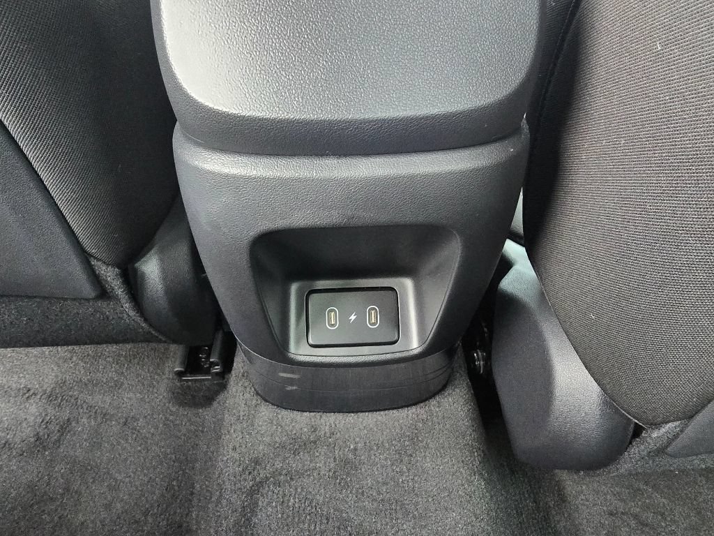 Used 2026 Hyundai Elantra Hybrid FWD image 30