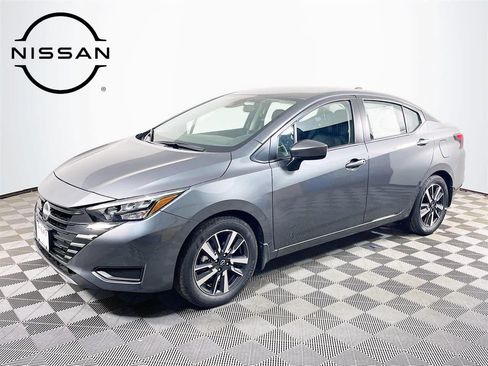Used 2025 Nissan Versa SV w/ Trunk Package FWD image 1