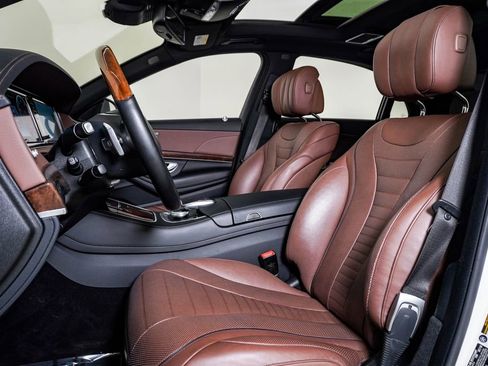 Used 2016 Mercedes-Benz S 550 4MATIC Sedan image 18