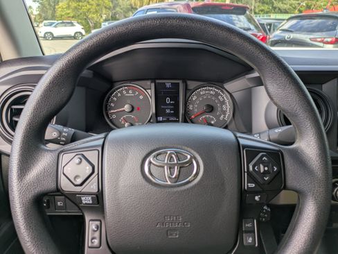 Used 2022 Toyota Tacoma SR image 24