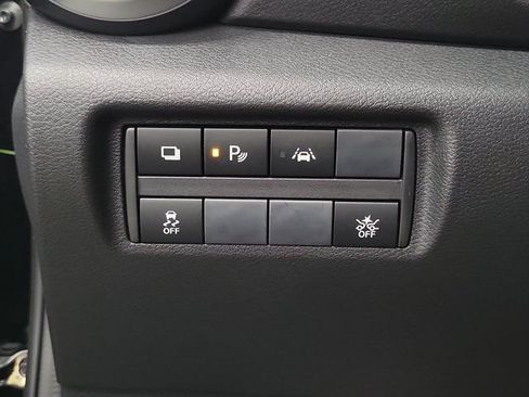Certified 2025 Nissan Versa S w/ Trunk Package FWD image 21