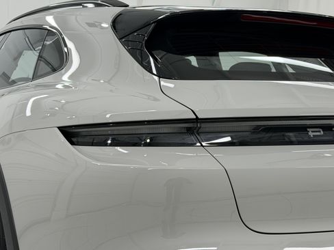 Certified 2023 Porsche Taycan Turbo S image 18