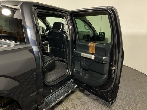 Used 2019 Ford F150 Lariat w/ Equipment Group 502A Luxury image 34