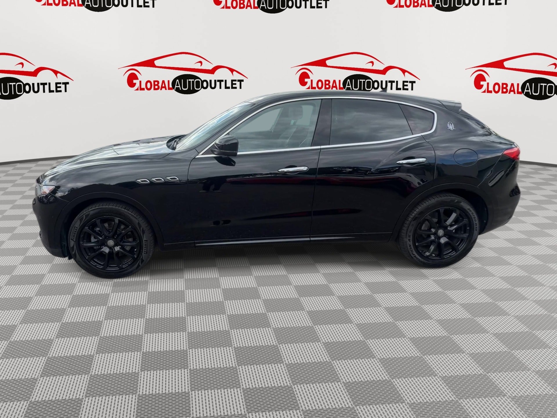 Used 2019 Maserati Levante AWD/4WD image 5