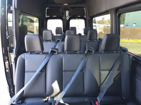 New 2025 Mercedes-Benz Sprinter 2500 image 17