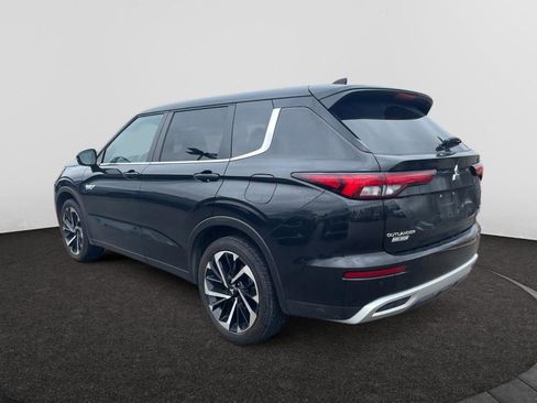 Used 2024 Mitsubishi Outlander 4WD Plug-In Hybrid image 7