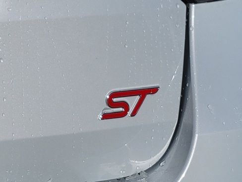 New 2026 Ford Explorer ST w/ Sun And Sound Package image 12